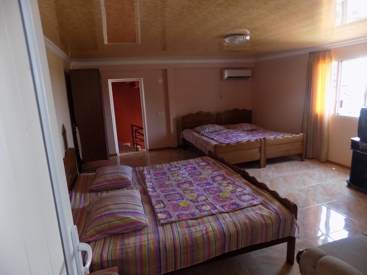 Hotel Amirani Kobuleti Bagian luar foto